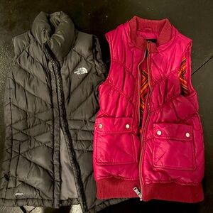 Two women’s lightweight puffer vest - great condition!